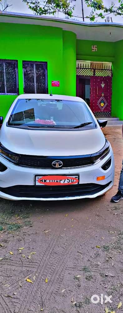 Tata Altroz 2021 Petrol Well Maintained