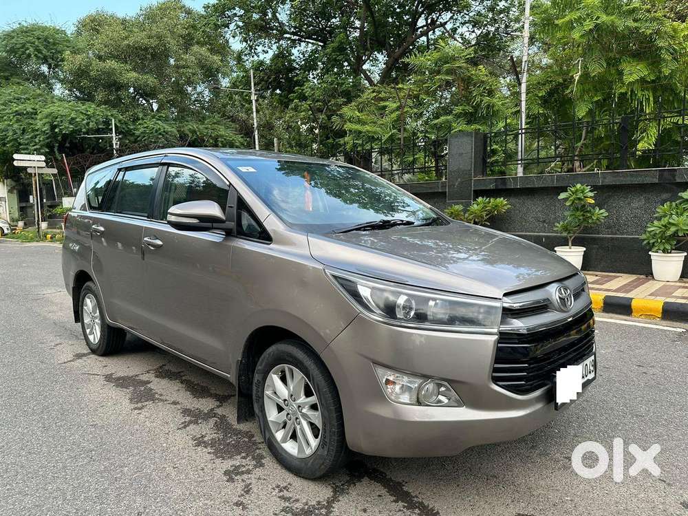 Toyota Innova Crysta