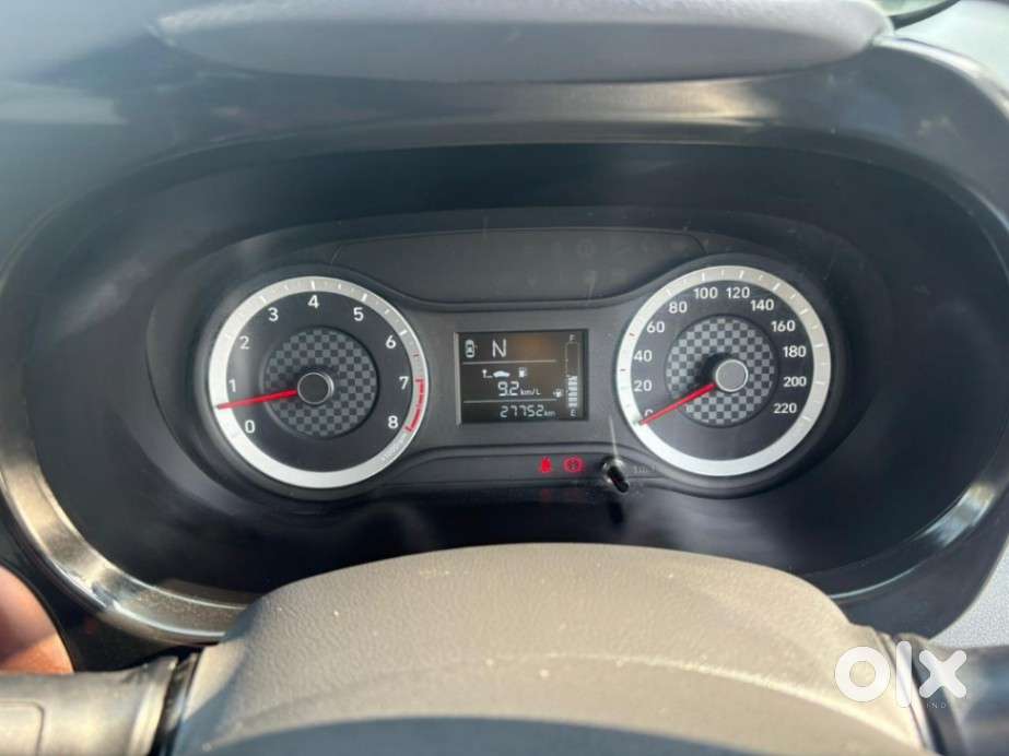 Hyundai Aura S Automatic, 2020, Petrol
