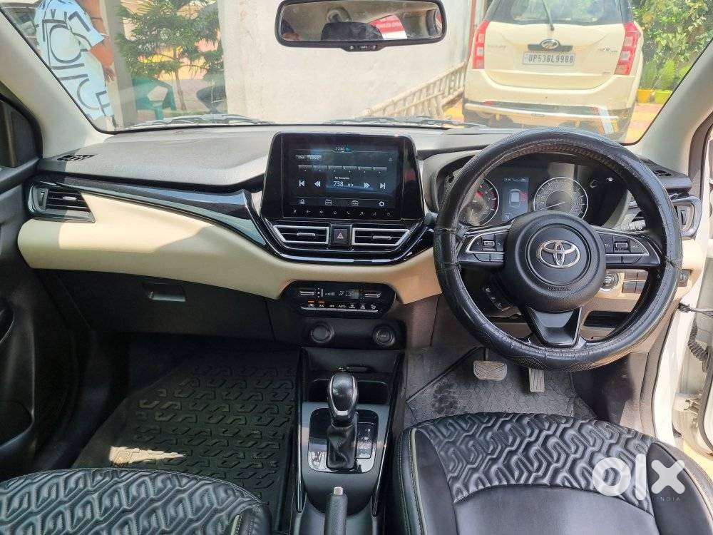 Toyota Glanza 1.2 V Amt, 2023, Petrol