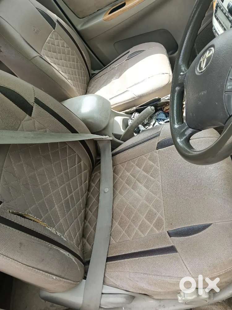 Toyota Innova 2.0 V 2009