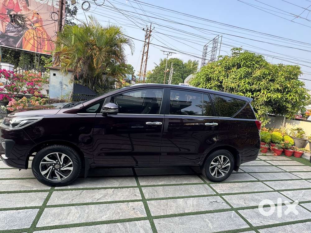 Toyota Innova Crysta 2.4 V 7 Str, 2020, Diesel