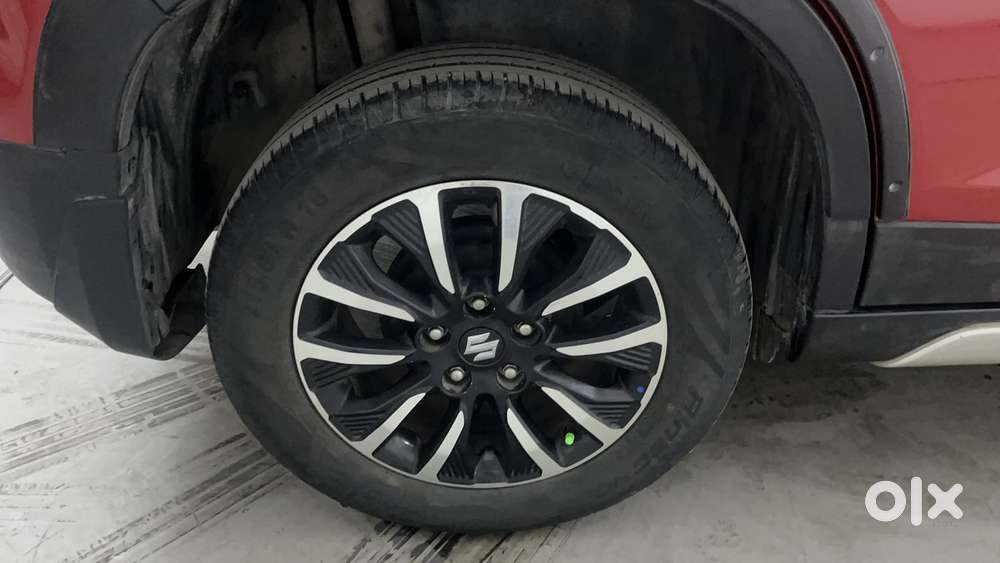 Maruti Suzuki Vitara Brezza 1.5 Zxi Plus At Dual Tone, 2021, Petrol