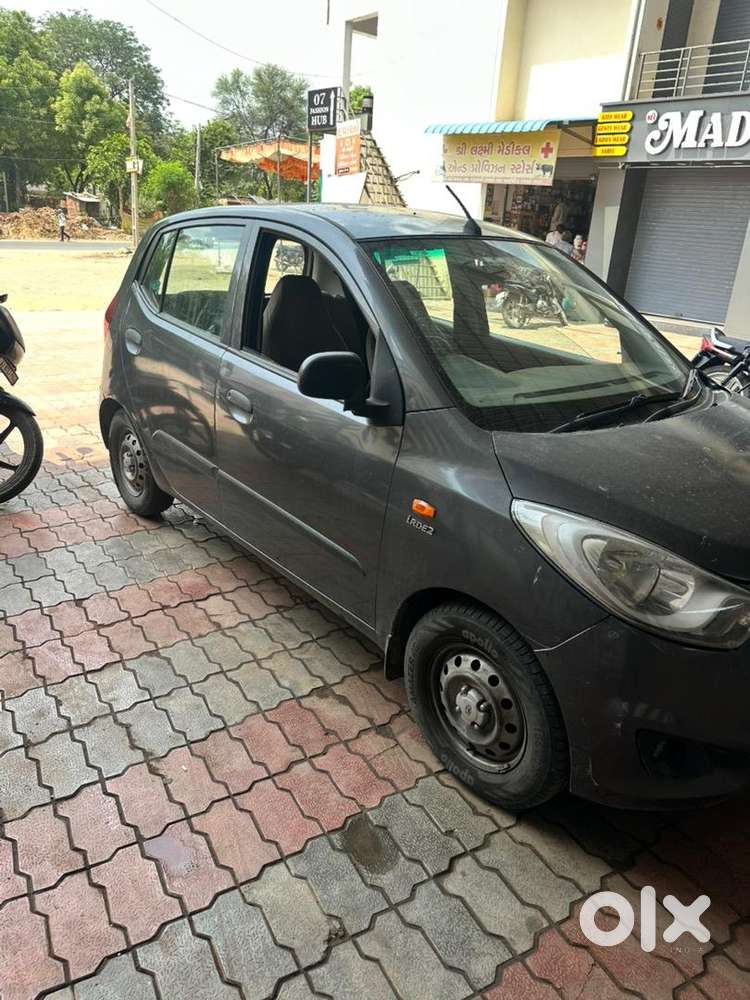Hyundai Petrol Car 2013