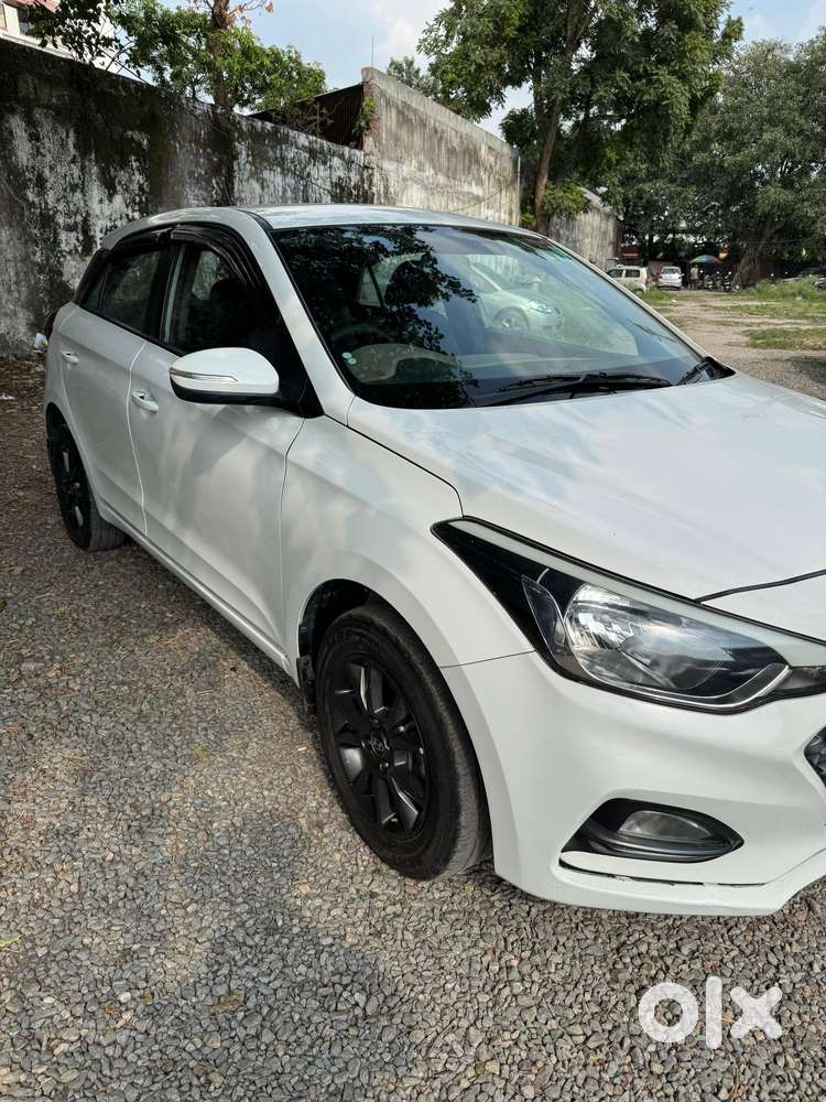 Hyundai I20 Petrol Asta Dual Tone, 2018, Petrol
