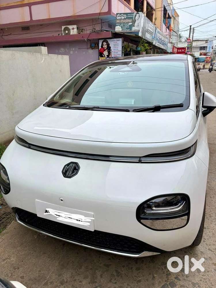 Mg Windsor Ev 2025 Electric Good Condition