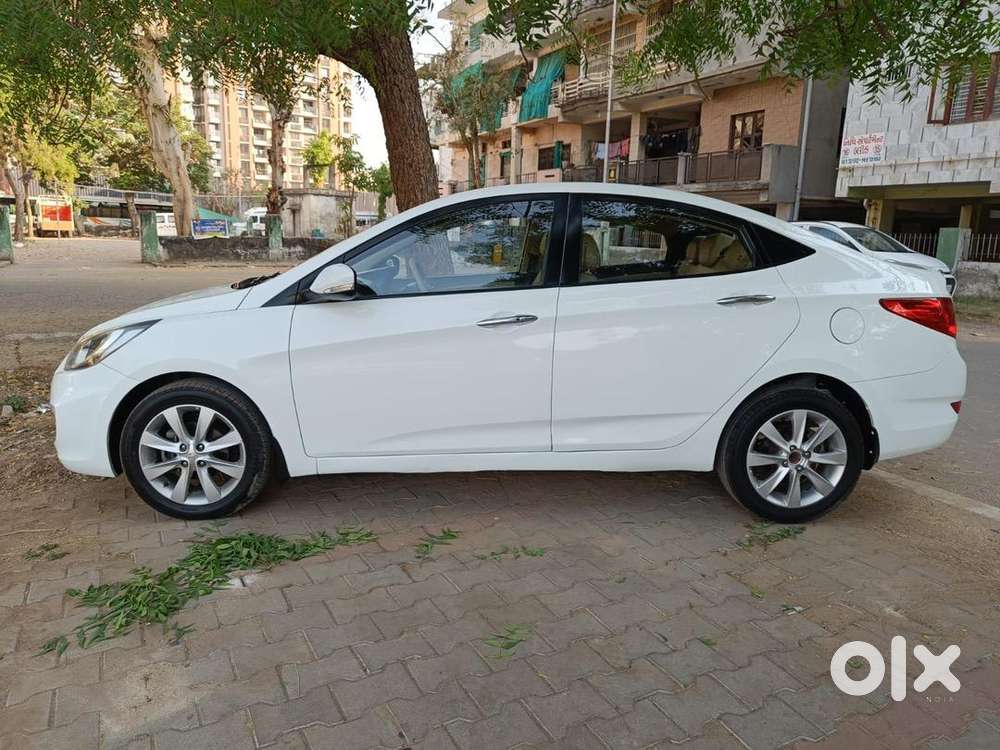 Hyundai Fluidic Verna 2013