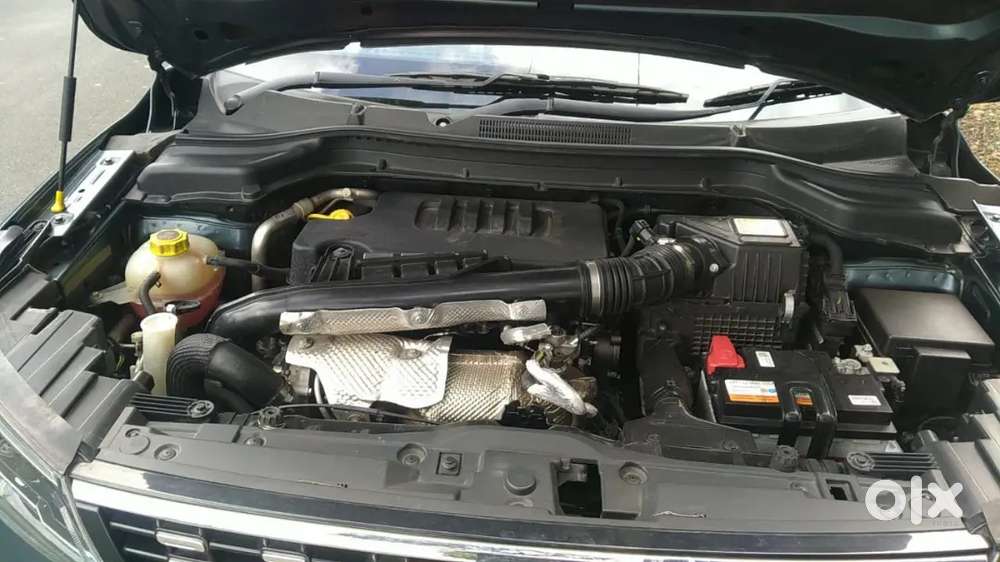 Mahindra Xuv300 Turbosport 2023 Diesel 42000 Km Driven