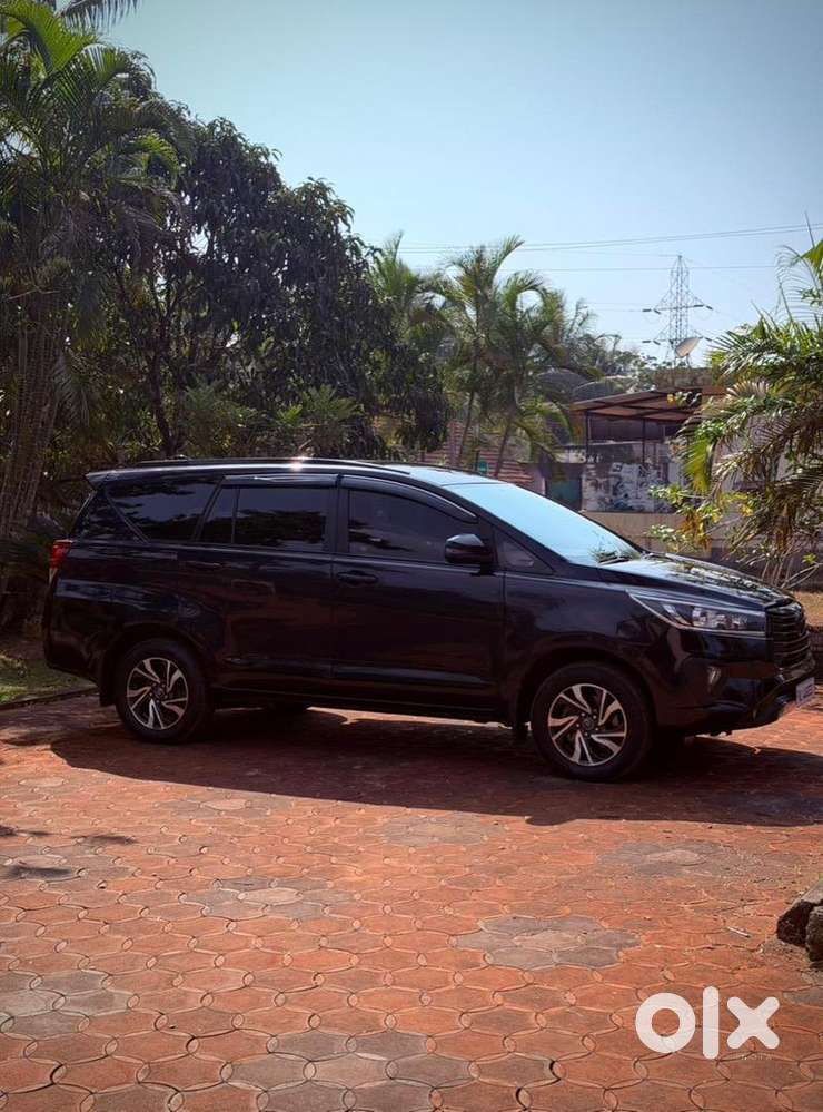 Toyota Innova Crysta 2021 Diesel Well Maintained