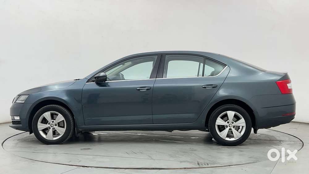 Skoda Octavia 1.8 Tsi Style At, 2017, Petrol