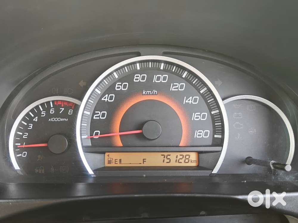 Maruti Suzuki Wagon R Vxi 1.0, 2013, Petrol