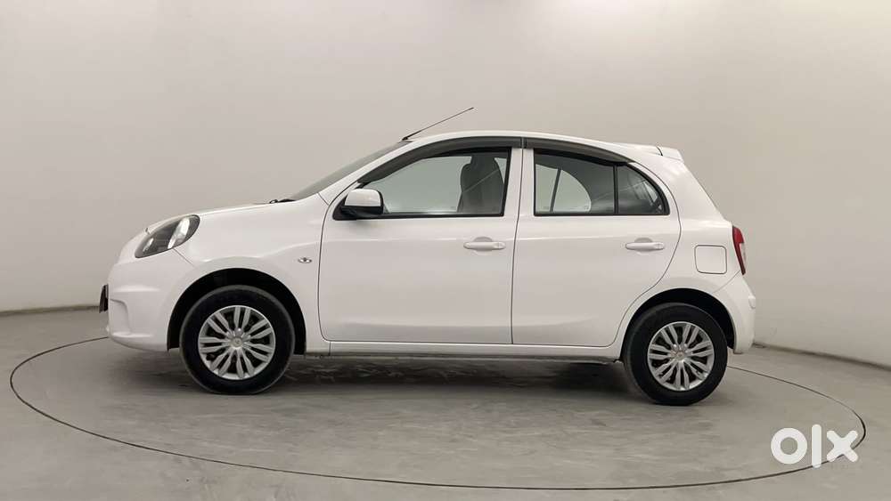 Nissan Micra Active Xv, 2016, Petrol