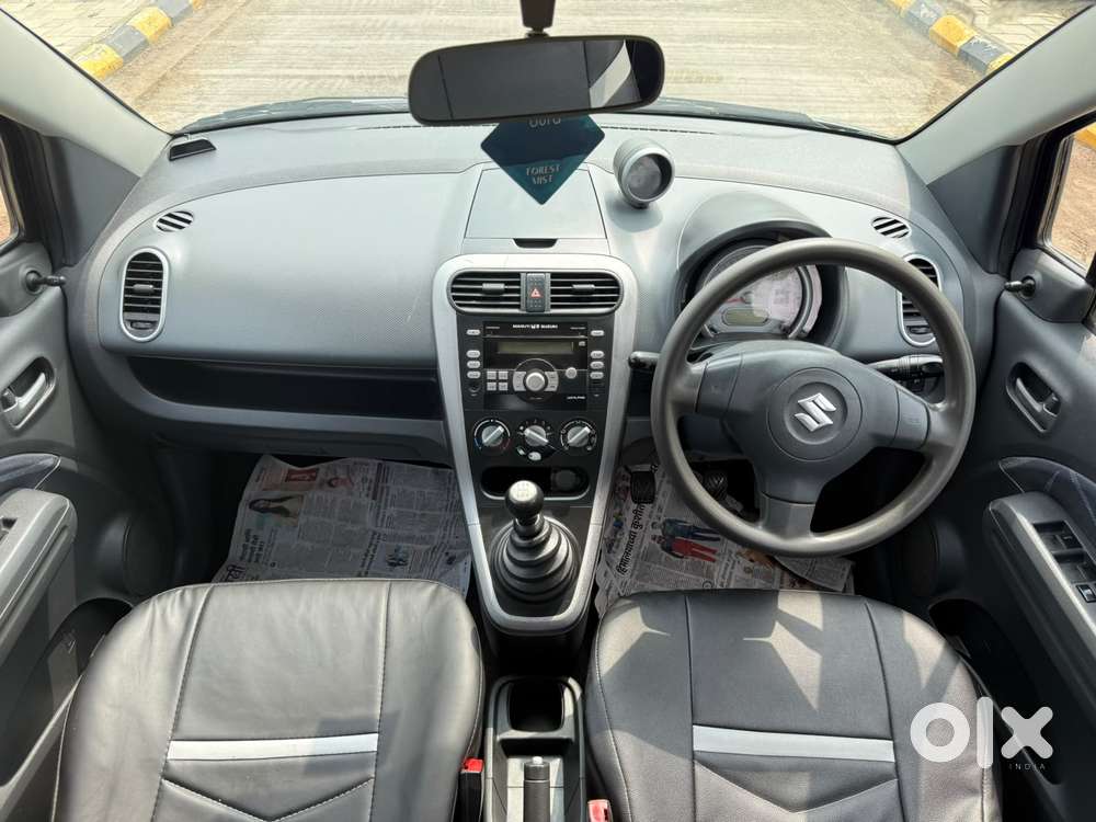 Maruti Suzuki Ritz Vxi, 2012, Petrol