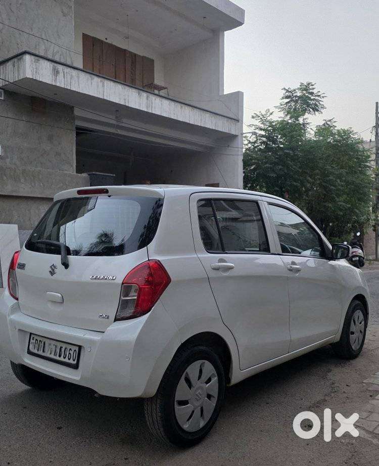Maruti Suzuki Celerio Zxi Mt, 2017, Petrol