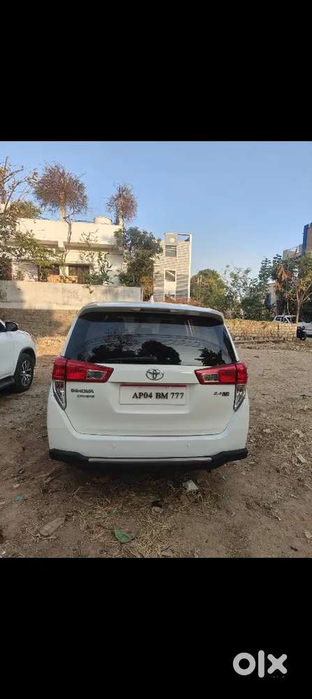 Toyota Innova Crysta 2017