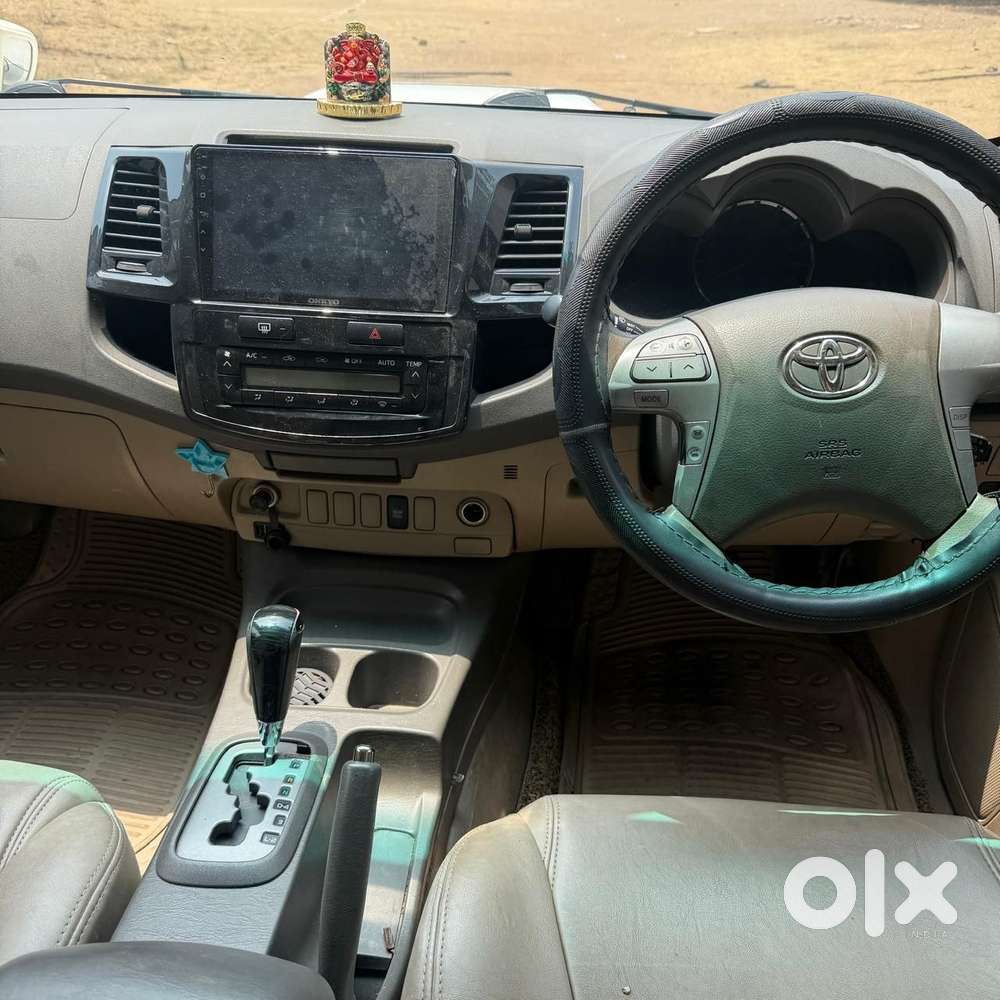 Toyota Fortuner 3.0 4x2 Automatic, 2013, Diesel