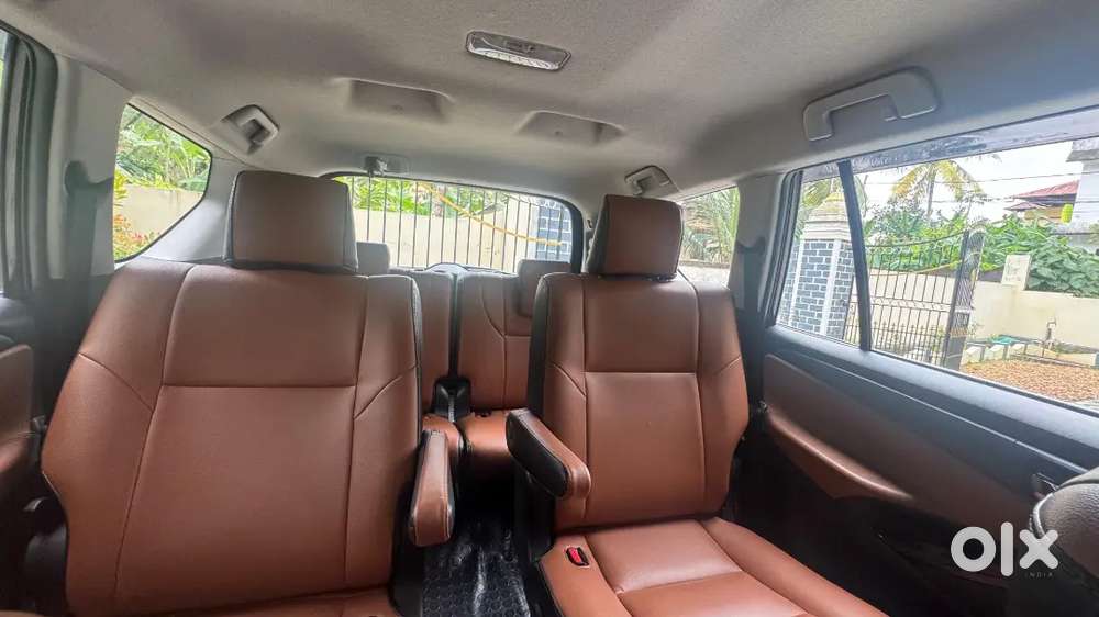 Toyota Innova Crysta 2021