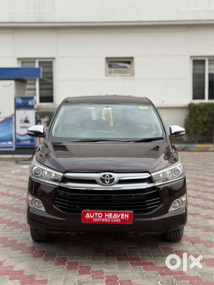 Toyota Innova Crysta 2.8 Z, 2016, Diesel