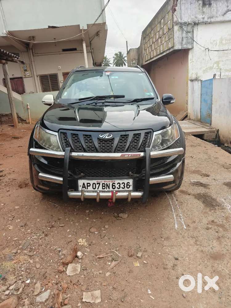 Mahindra Xuv500 2012 Diesel 240000 Km Driven