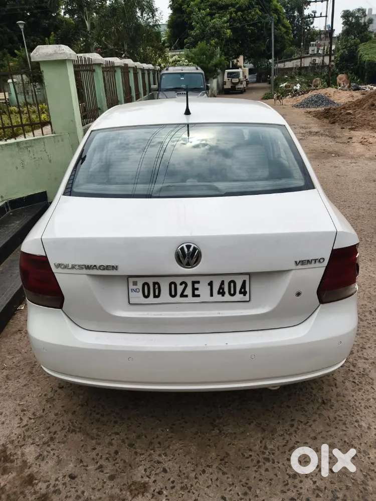 Volkswagen Vento 2013 Petrol 71600 Km Driven