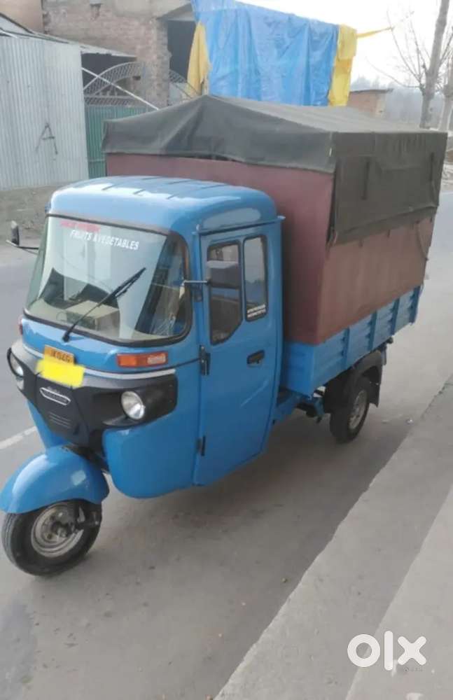3 Weelar Auto Bajaj Maxima