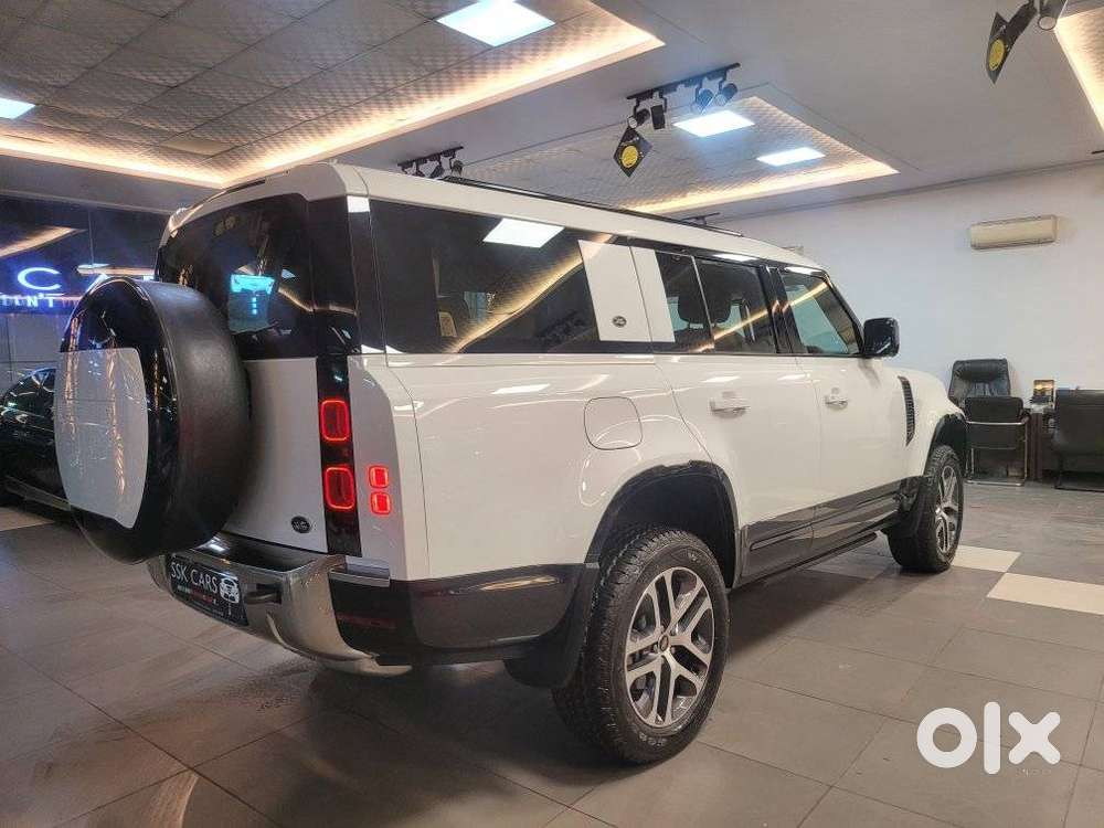 Land Rover Defender 3.0 L 130 Hse, 2023, Diesel