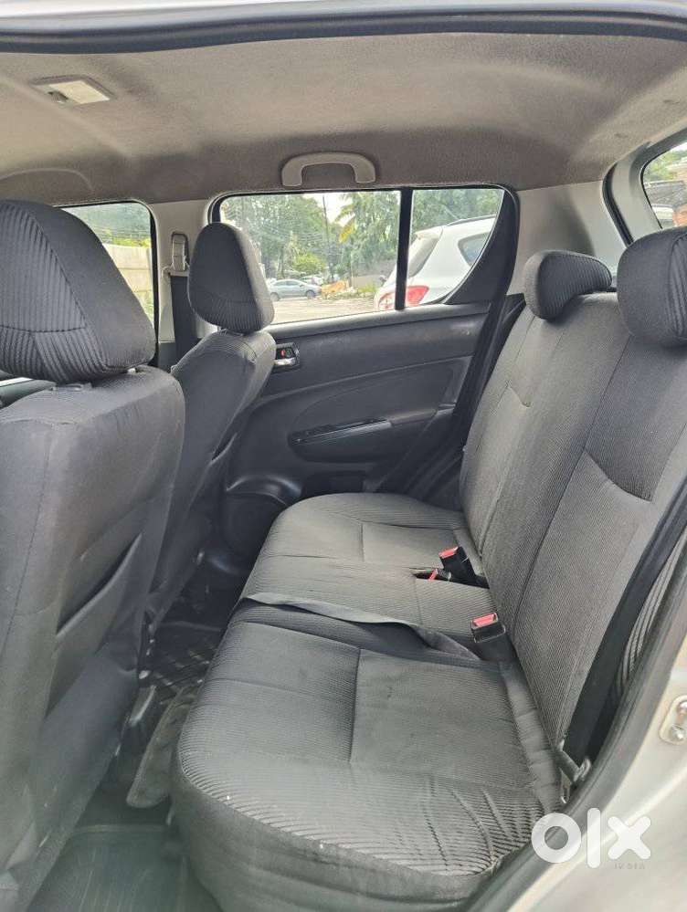 Maruti Suzuki Swift Zxi, 2013, Petrol