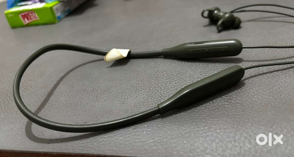 Oppo ear buds