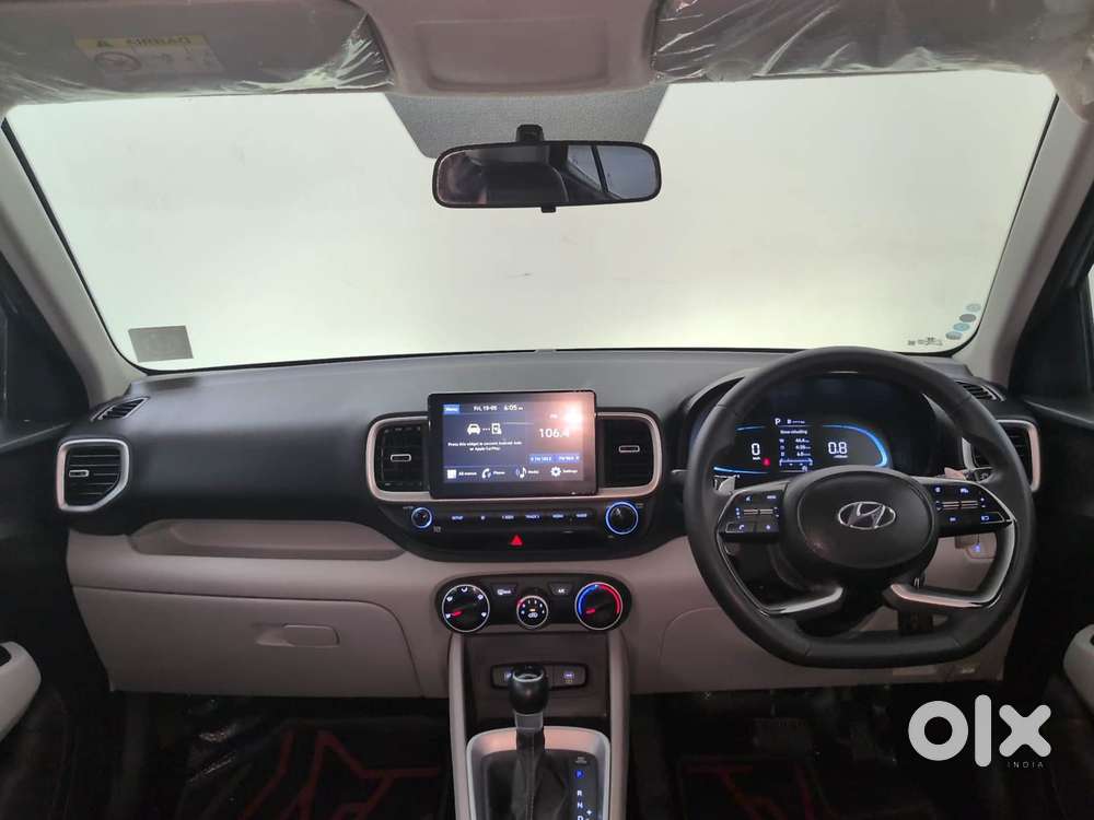Hyundai Venue 1.0 S (o) Turbo Dct, 2024, Petrol
