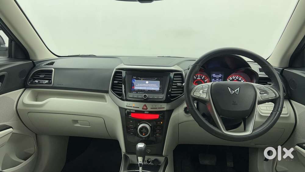 Mahindra Xuv300 1.2 W8 (o) Amt Petrol, 2022, Petrol