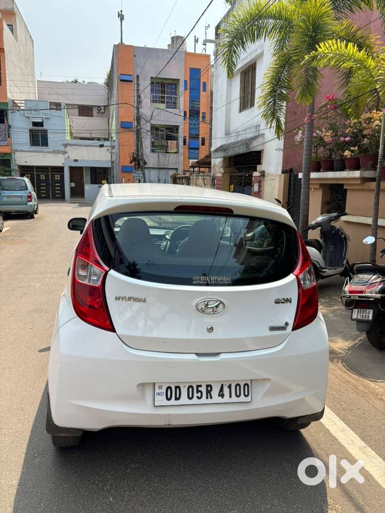 Hyundai Eon 2015 Petrol Well Maintained