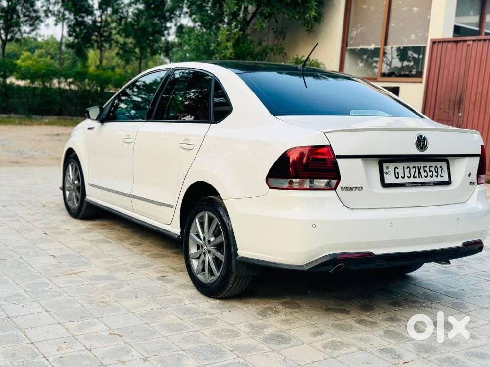 Volkswagen Vento 1.0 Highline Plus At, 2022, Petrol