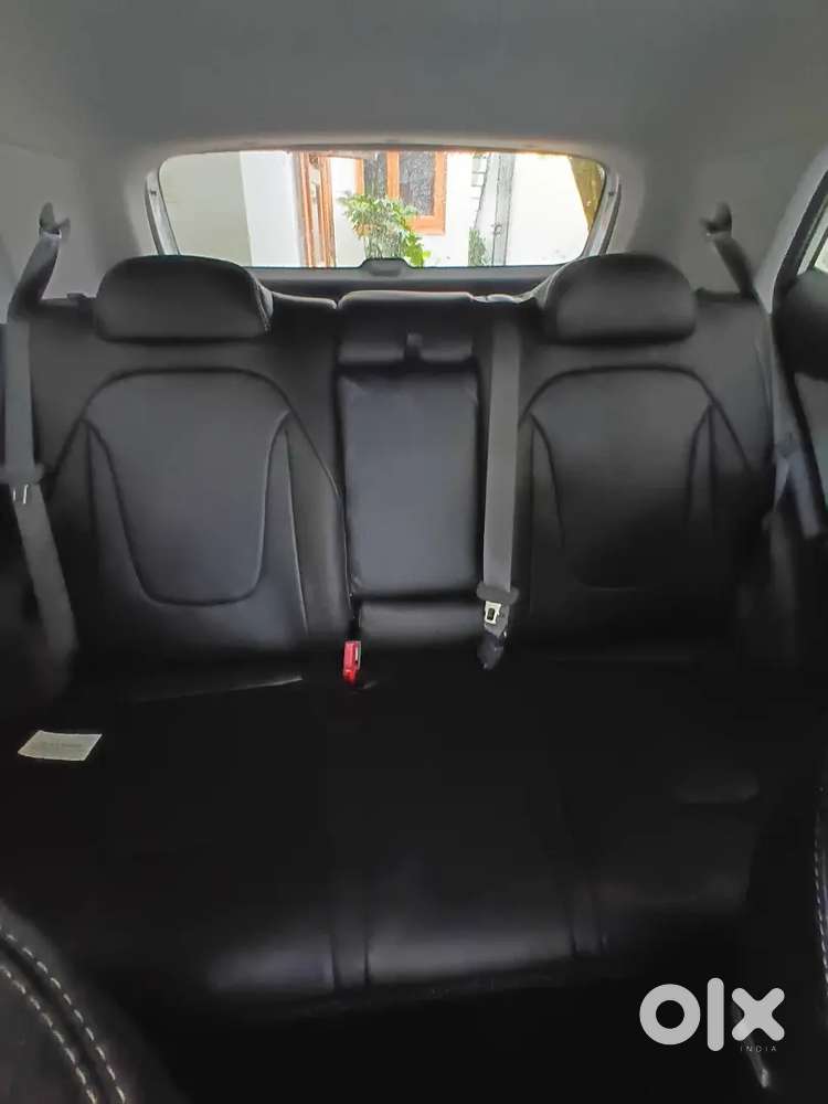 Hyundai Base Model Creta Facelift Petrol Manual 2026