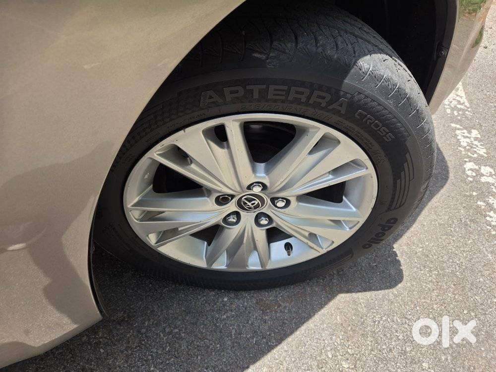 Toyota Innova Crysta 2.4 Z 7 Str, 2016, Diesel