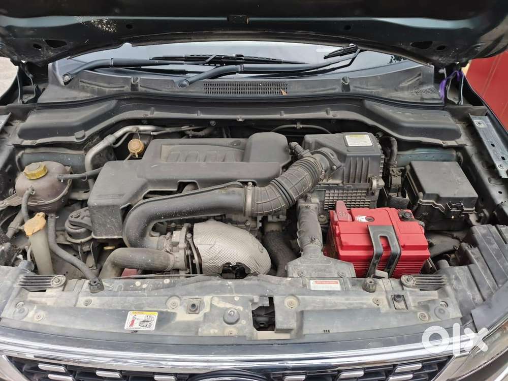 Mahindra Xuv300 2020 Diesel Well Maintained