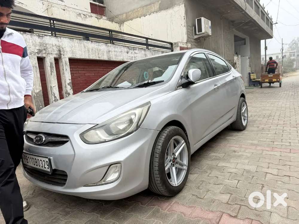Hyundai Verna 2012 Variant