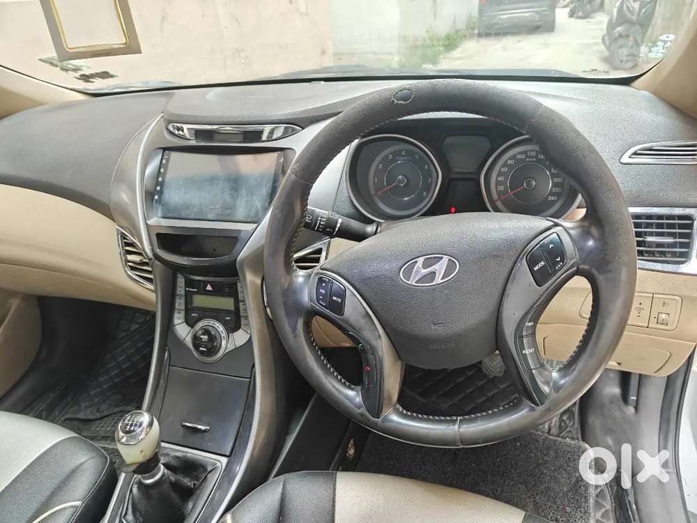 Elantra 2013- 80k Km Driven