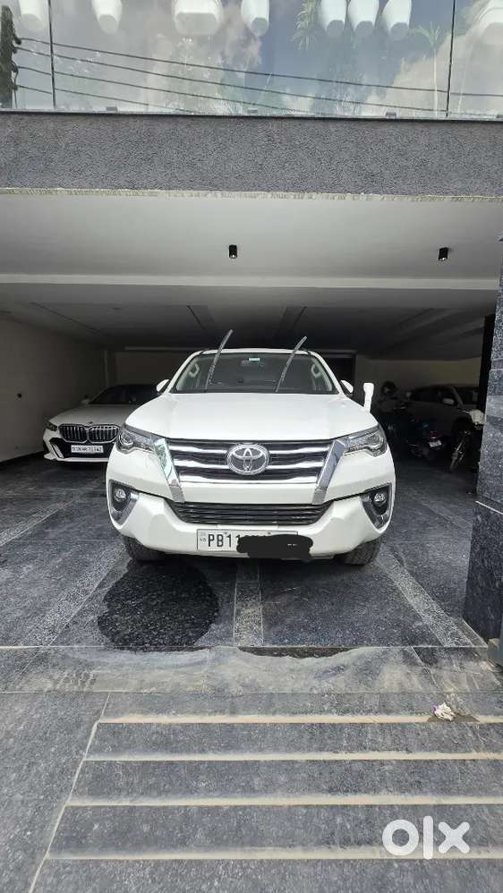 Toyota Fortuner Diesel 2020 Model