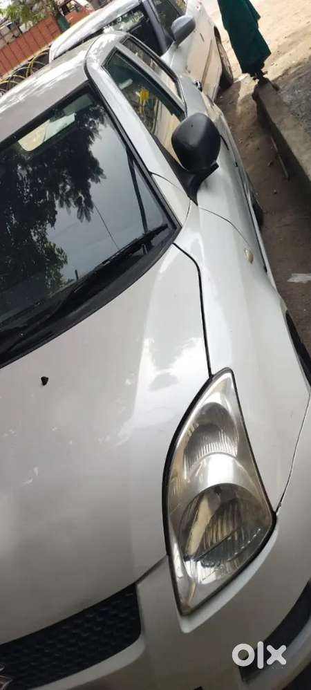 Swift Dzire Vxi .