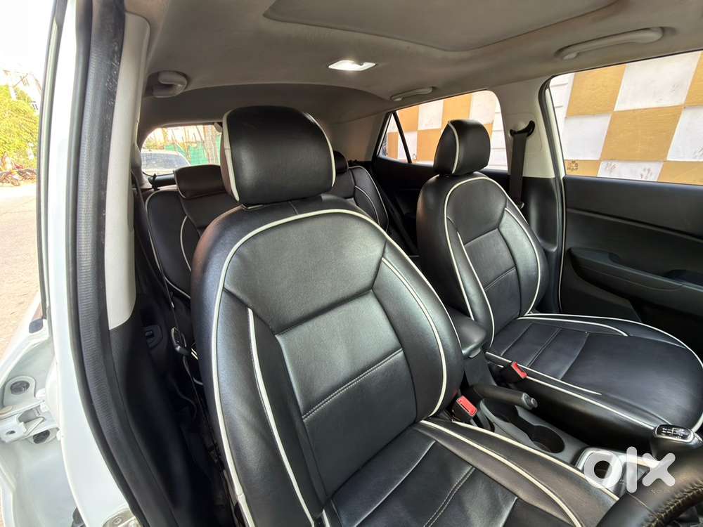 Hyundai Venue 2021 Goverment Officer Vehicle