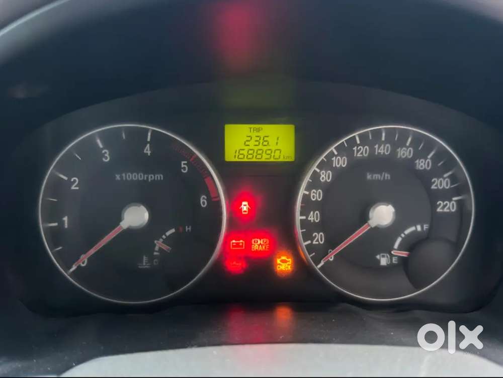 Hyundai Verna 1.6 Crdi 2010