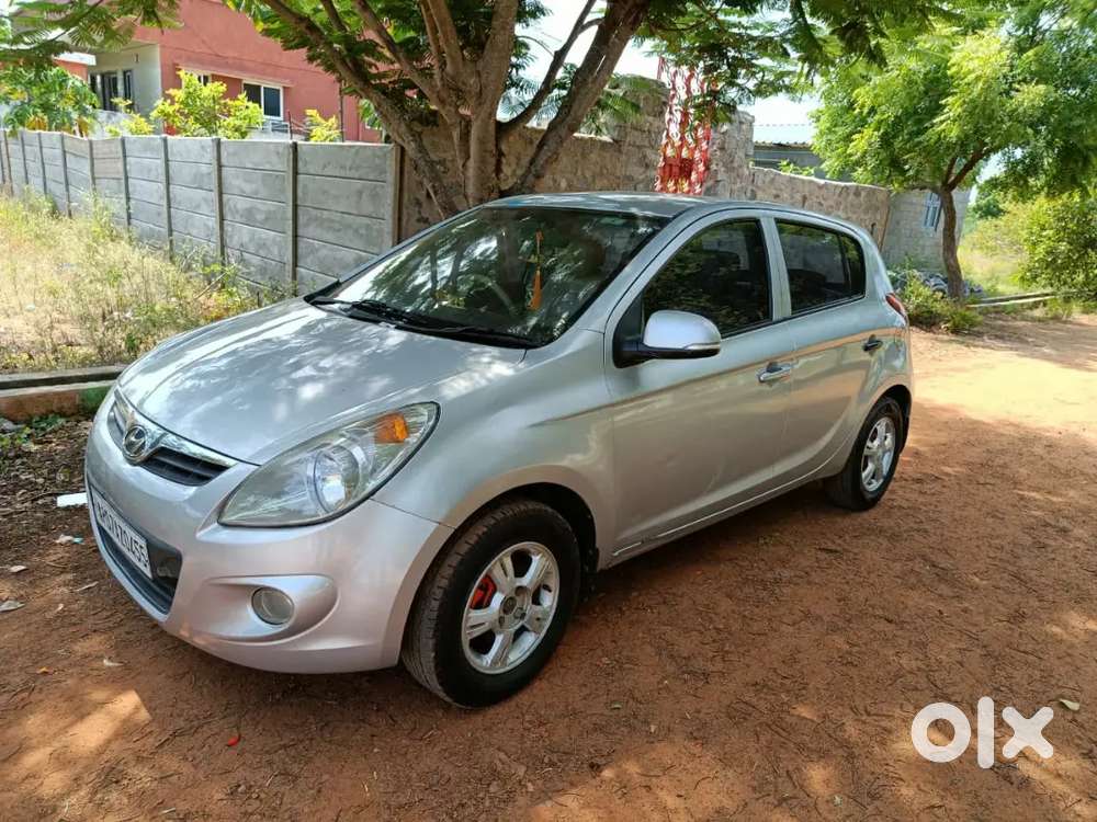 Hyundai I20 2010 Petrol Well Maintained