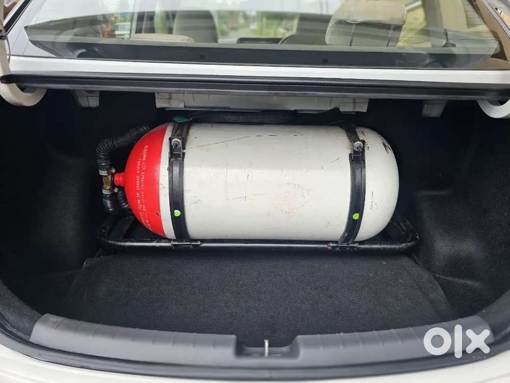 Hyundai Aura 2021 Petrol Cng