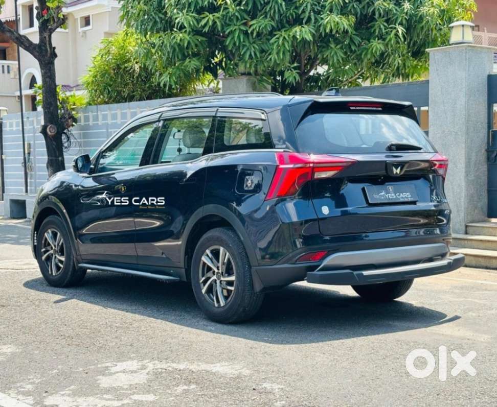 Mahindra Xuv700 2.0 Ax 5 Petrol At Str, 2022, Diesel