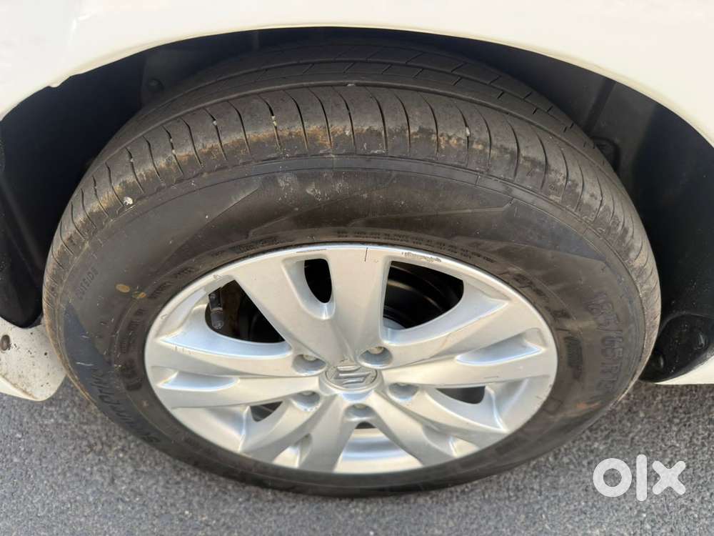 Maruti Suzuki Ertiga Shvs Zdi Plus, 2016, Diesel