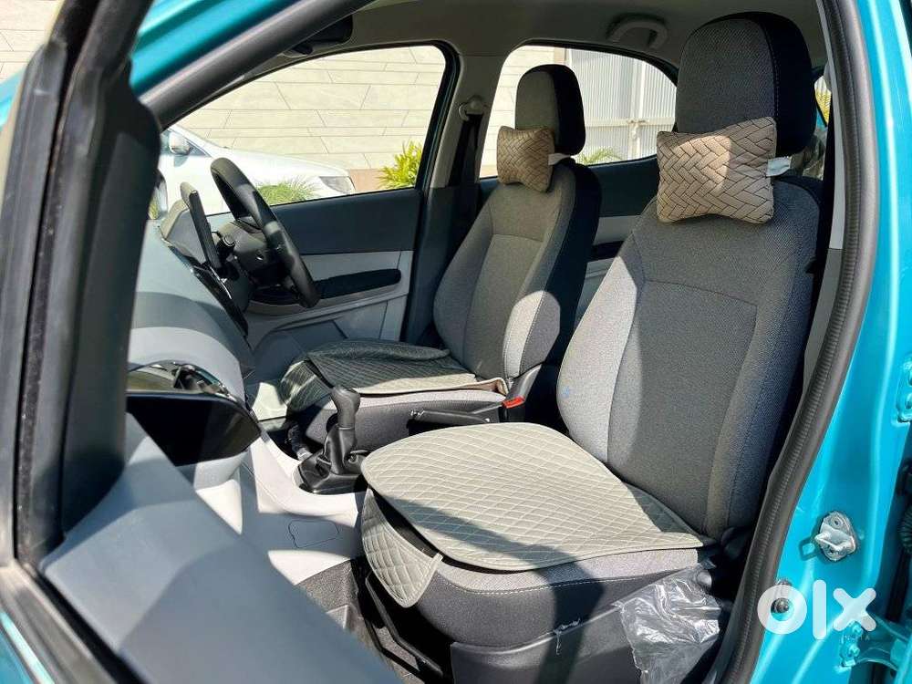 Tata Tiago 1.2 Revotron Xz (o), 2025, Petrol