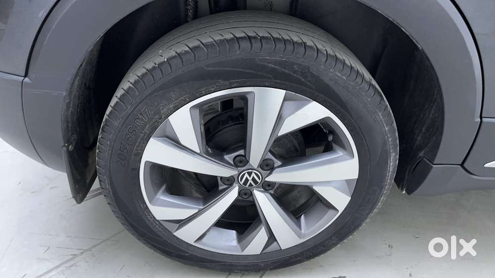 Volkswagen Taigun Topline 1.0 Tsi At (electric Seats), 2023, Petrol