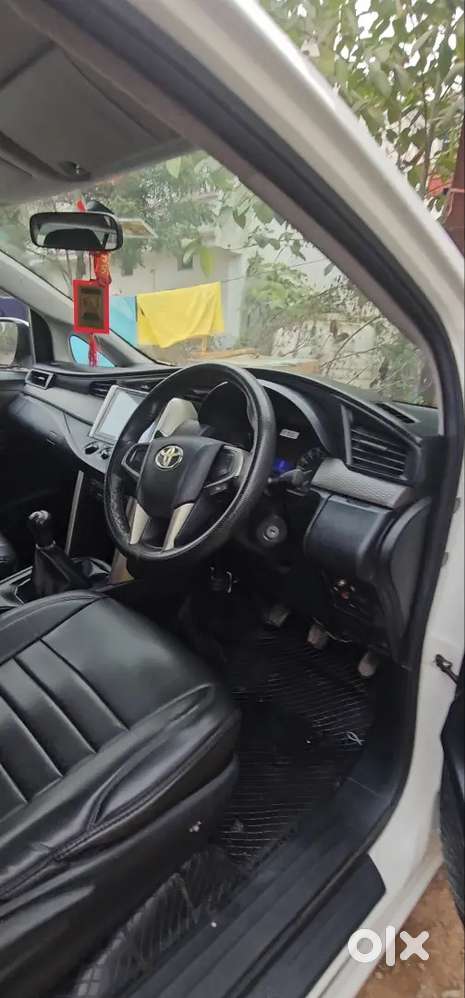 Toyota Innova Crysta 2017 Diesel 205000 Km Driven