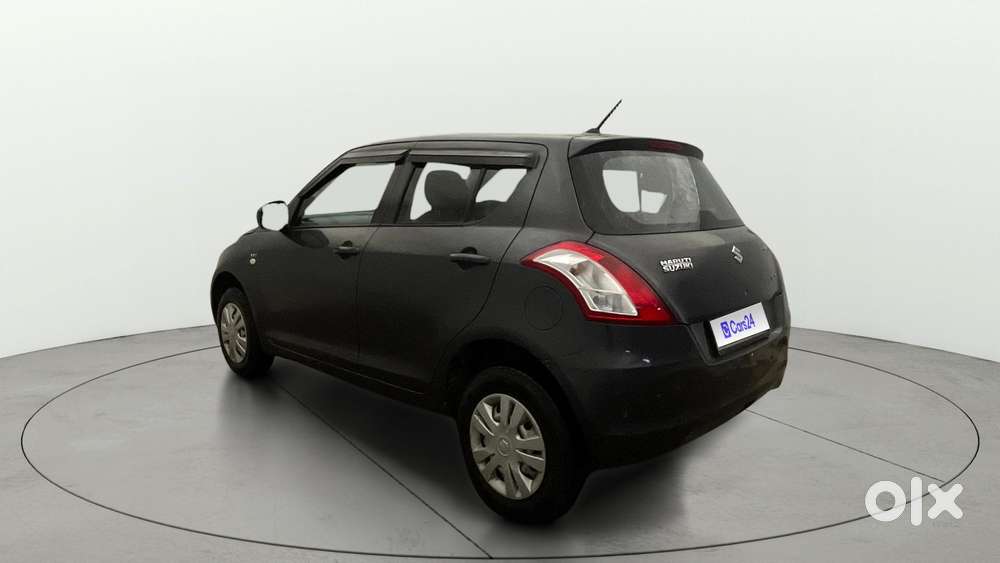 Maruti Suzuki Swift Lxi, 2017, Cng & Hybrids