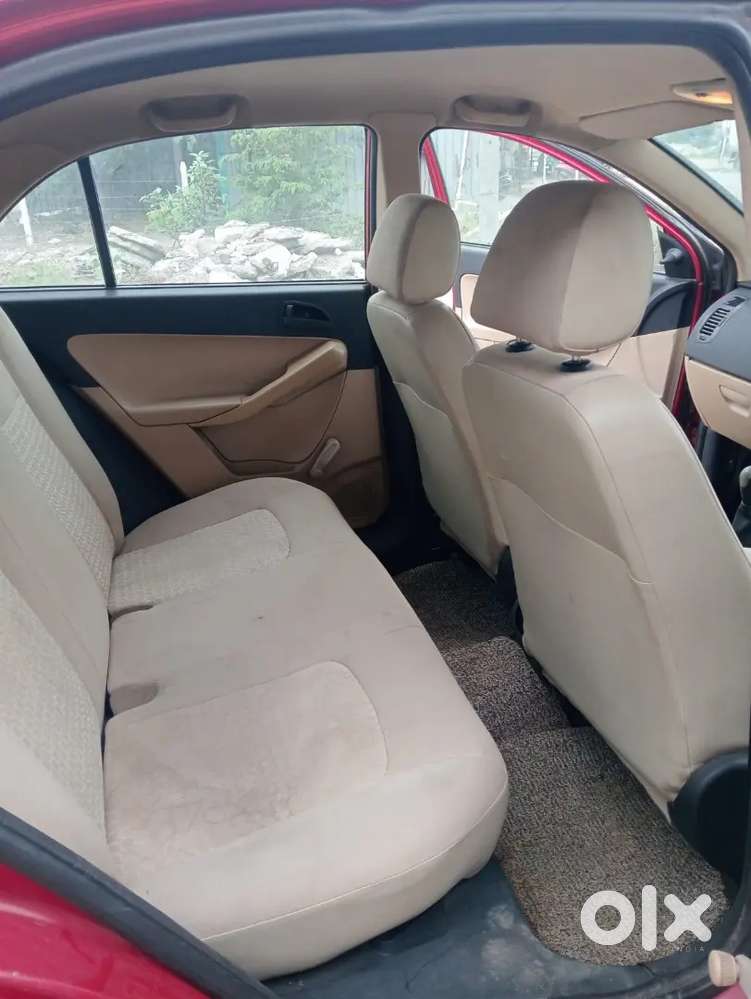 Tata Indica Vista Quadrajet Ls 2012